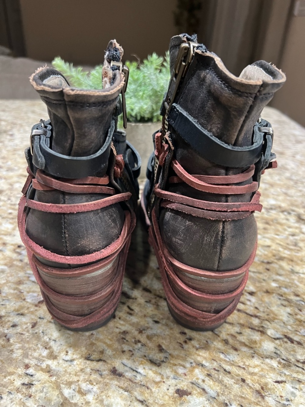 Freebird by Steven Crue Black Leather   Boots with Buckles & Laces 8 - Picture 8 of 10